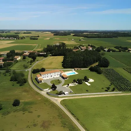 Casa vacanze Le Clos Rancanne 25-30 Pers Saint-Quantin-de-Rancanne